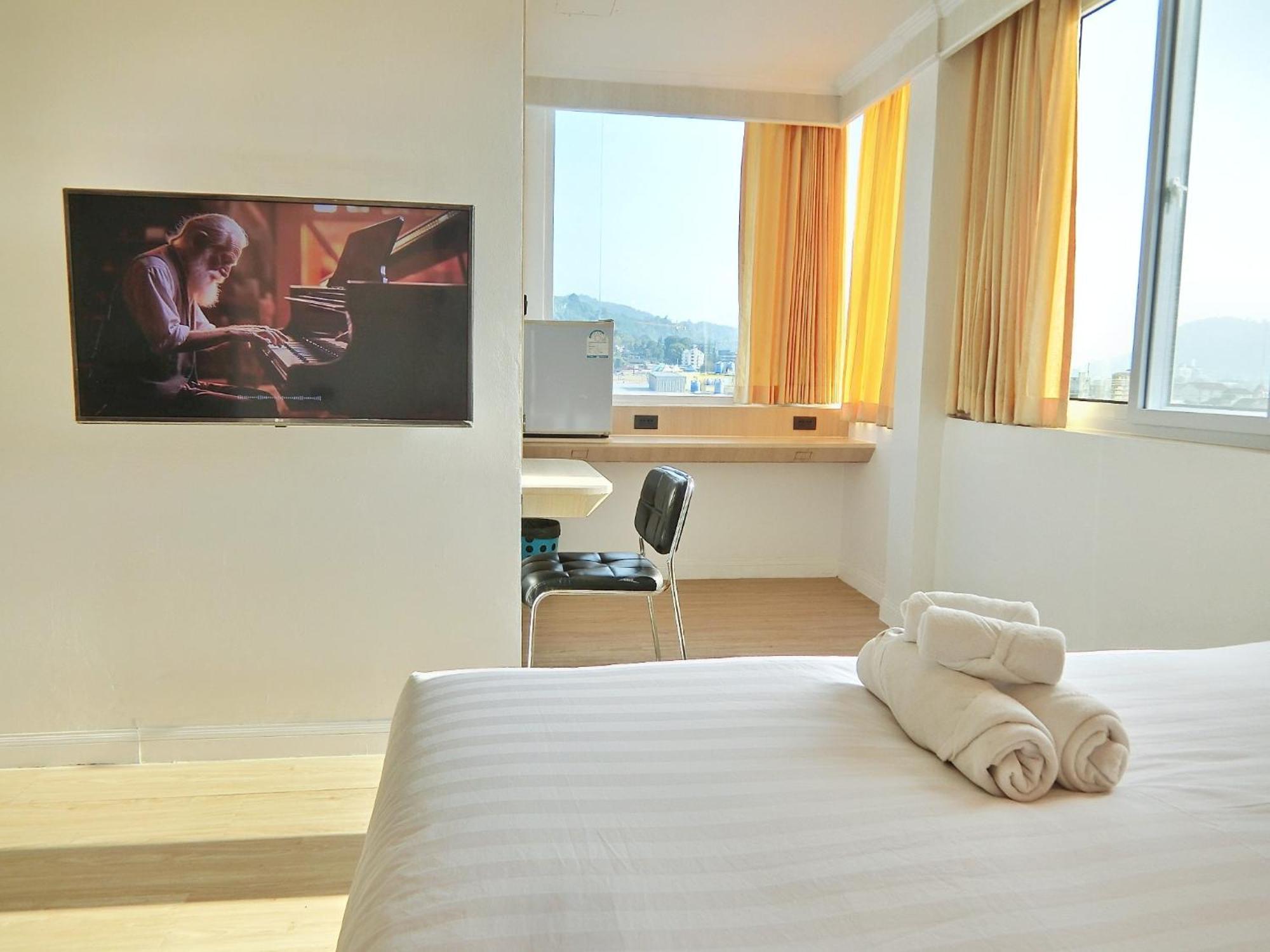 Sira Boutique Residence - Newly Renovated Patong Exteriér fotografie