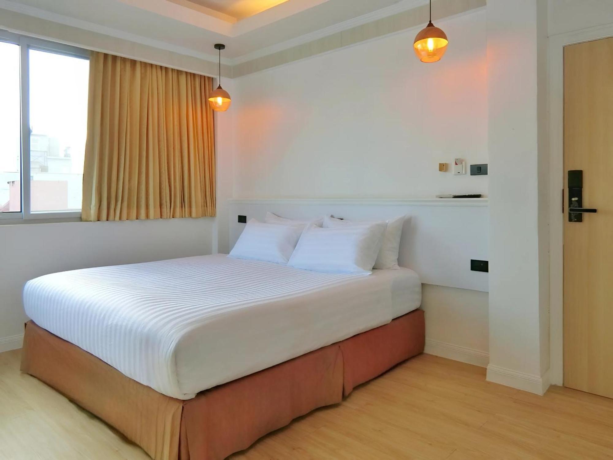 Sira Boutique Residence - Newly Renovated Patong Exteriér fotografie
