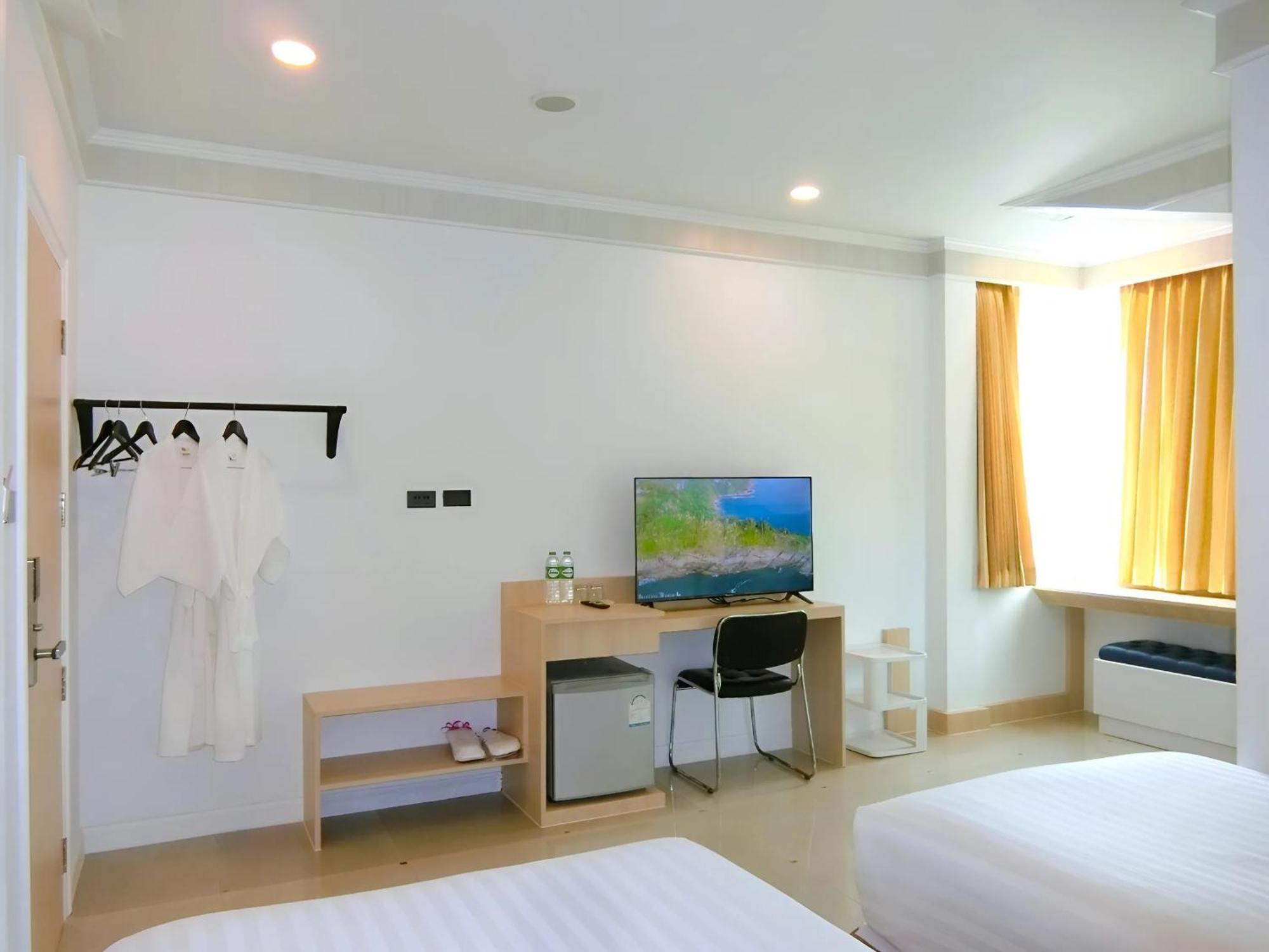 Sira Boutique Residence - Newly Renovated Patong Exteriér fotografie