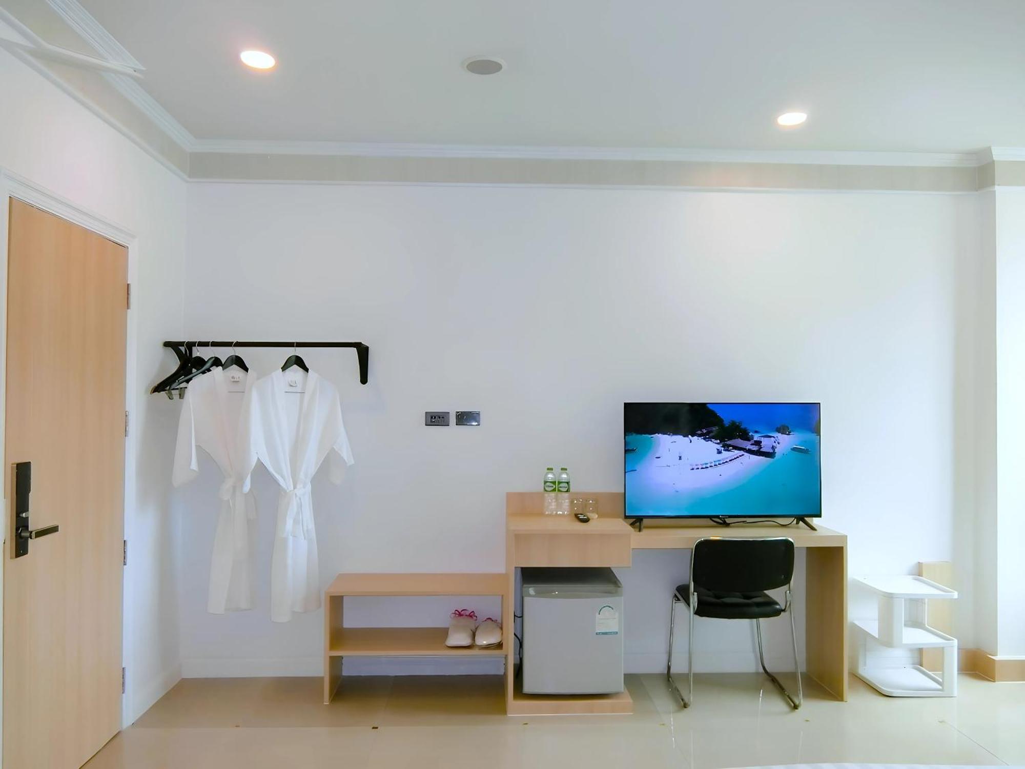 Sira Boutique Residence - Newly Renovated Patong Exteriér fotografie