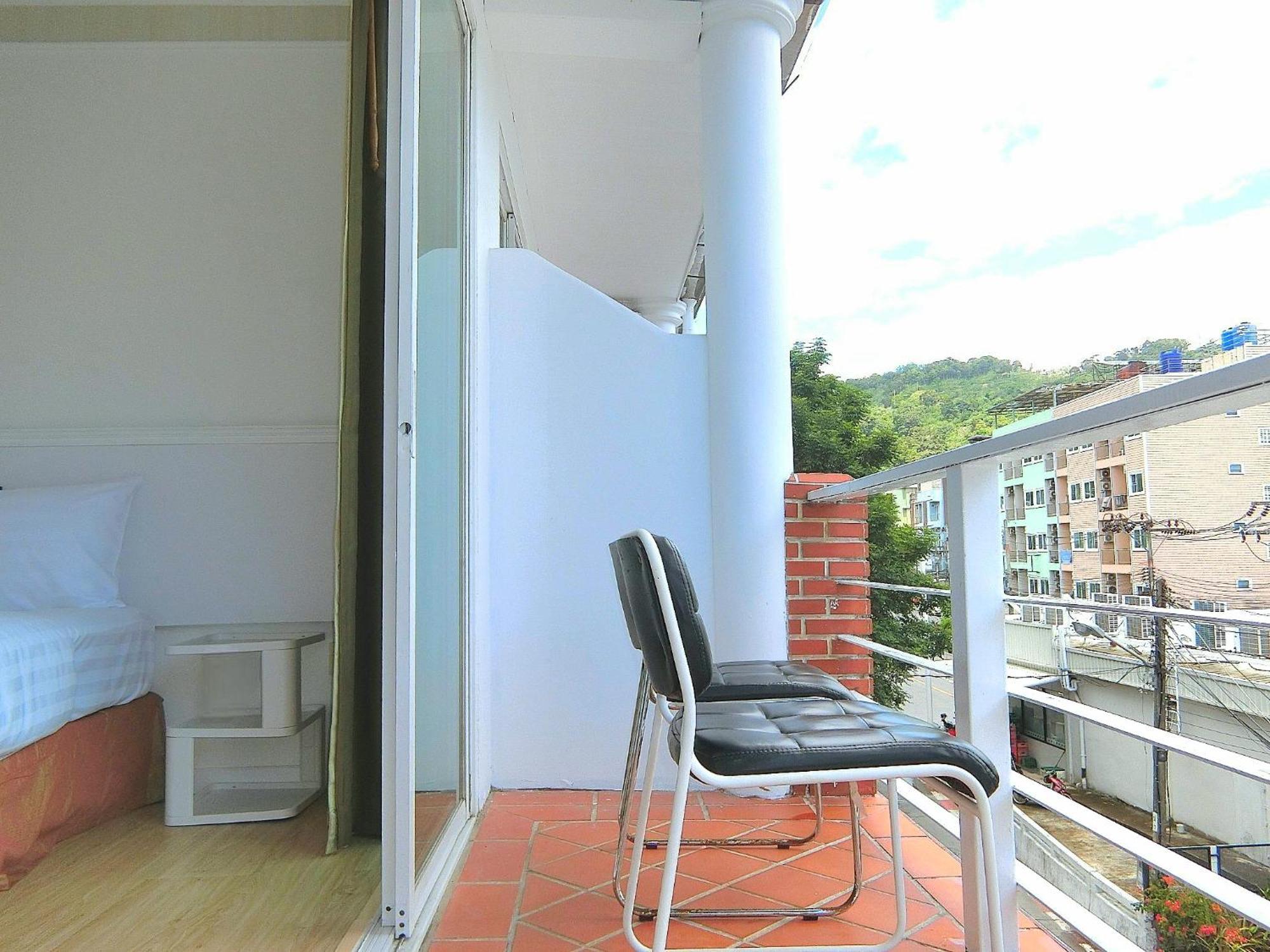 Sira Boutique Residence - Newly Renovated Patong Exteriér fotografie