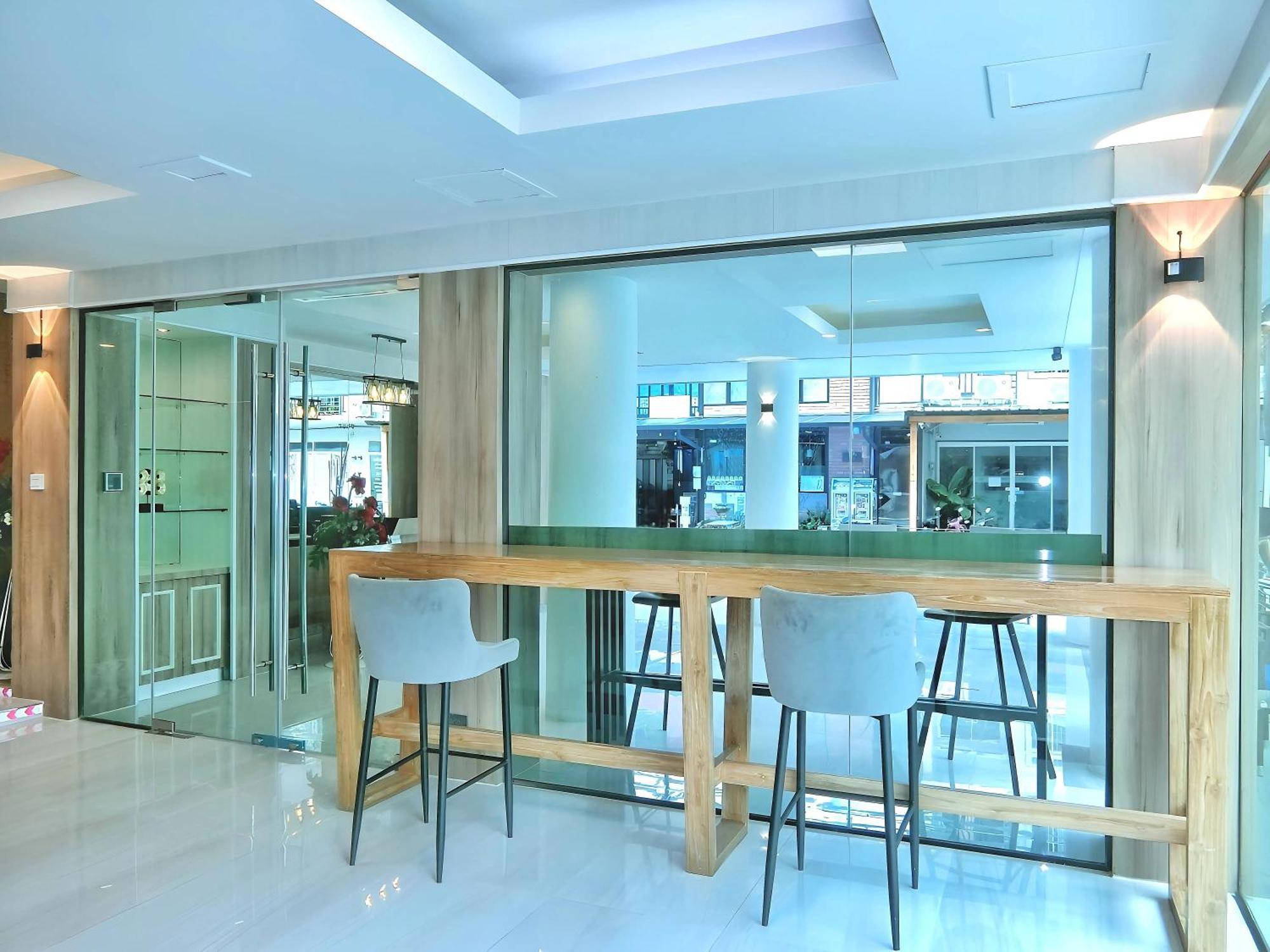 Sira Boutique Residence - Newly Renovated Patong Exteriér fotografie