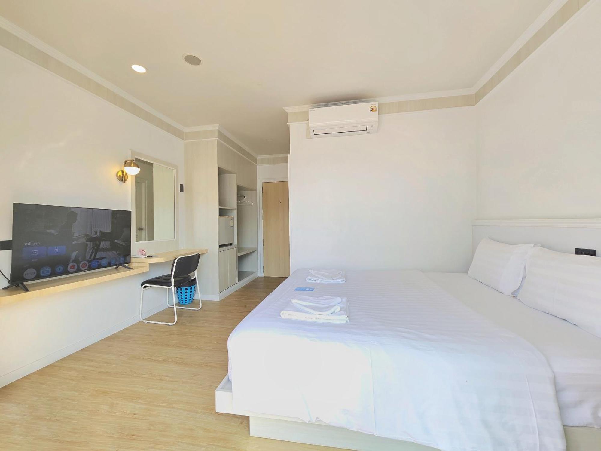 Sira Boutique Residence - Newly Renovated Patong Exteriér fotografie
